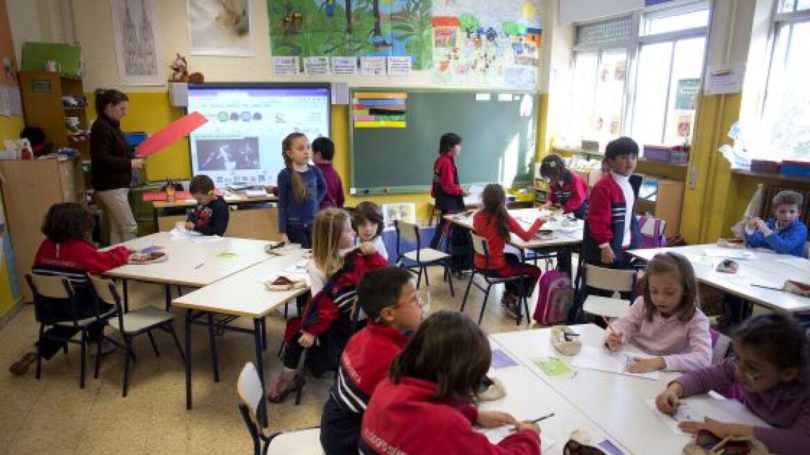 Ισπανία: Απεργία από τις... σχολικές εργασίες αποφάσισαν οι γονείς των μαθητών