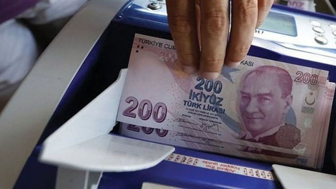 Βουτιά στο Χρηματιστήριο της Κωνσταντινούπολης και νέο χαμηλό για την τουρκική λίρα 
