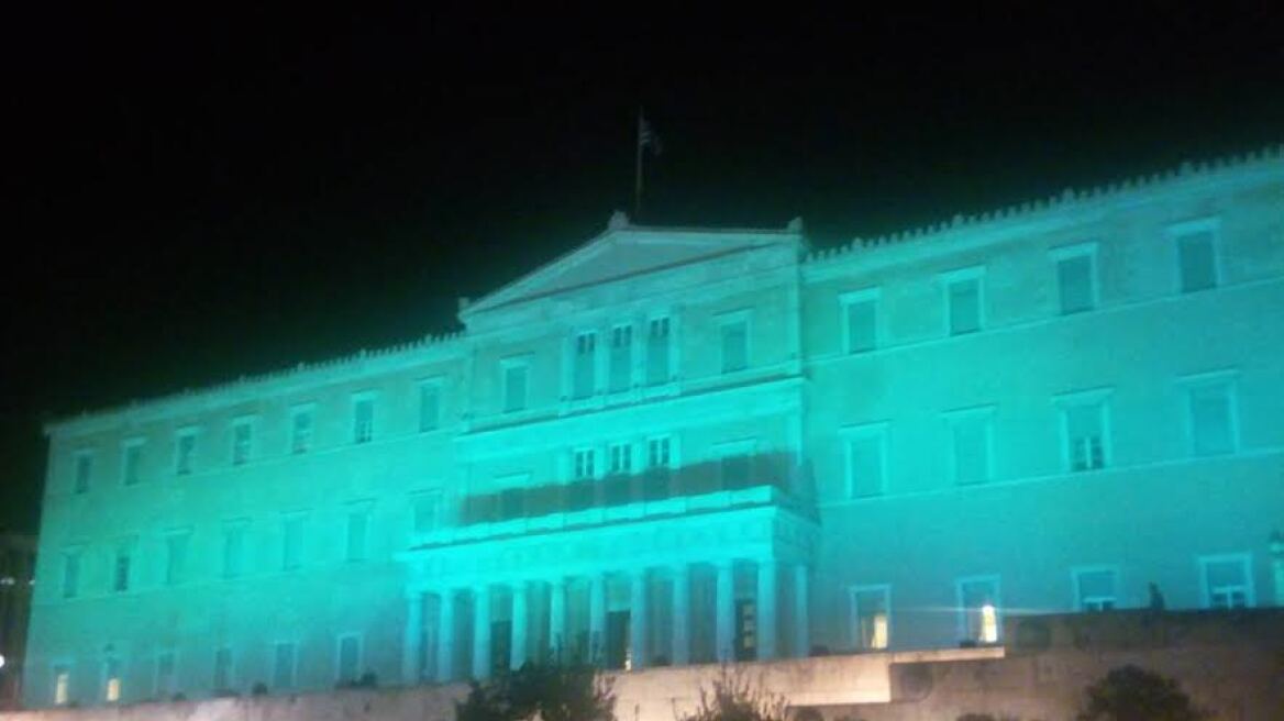 Ανασχηματισμός με την Βουλή να φωταγωγείται στα… πράσινα!