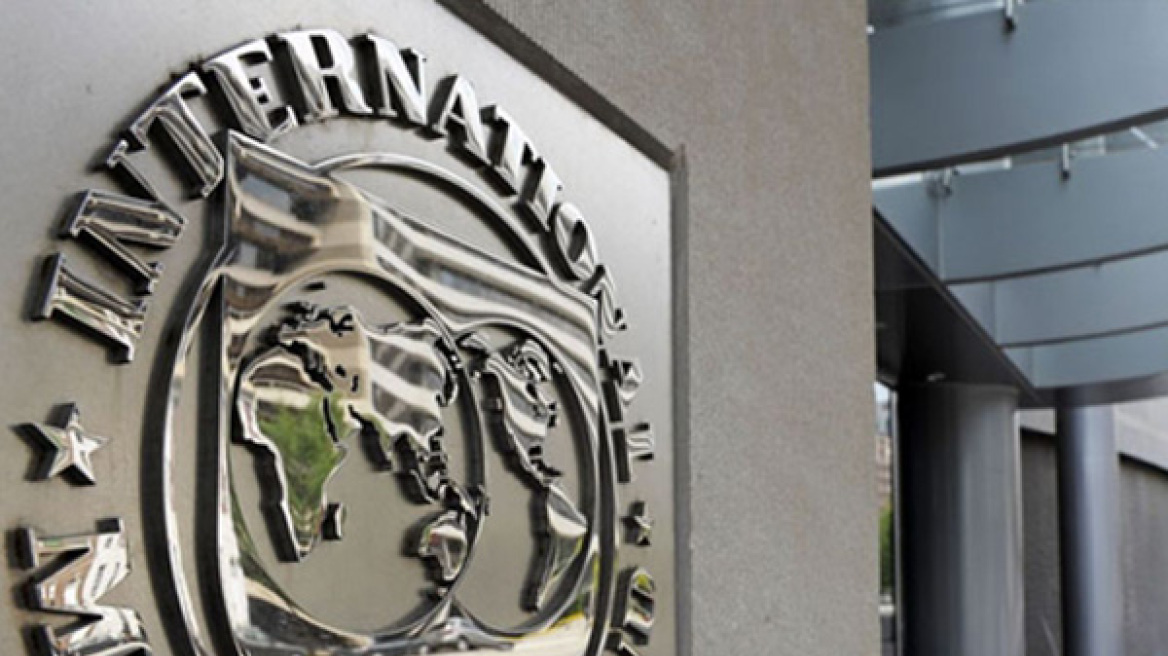 Ελάφρυνση χρέους αλλά με Μνημόνιο «δείχνει» το ΔΝΤ