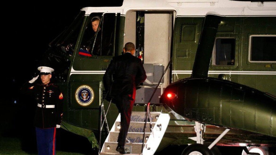 To τελευταίο ταξίδι του προέδρου Ομπάμα – Η επιβίβαση στο Air Force One για Αθήνα 