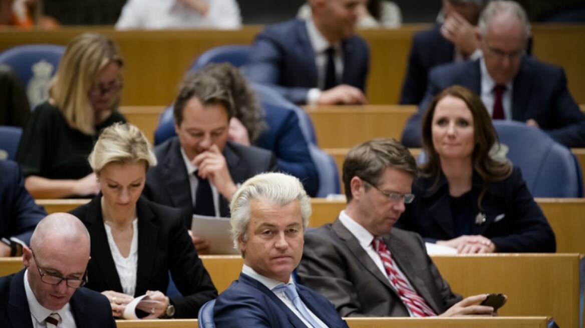 WSJ: «Βόμβα» στα θεμέλια της ΕΕ ο ολλανδικός νόμος για τα δημοψηφίσματα