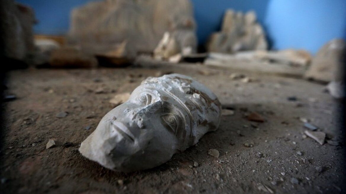 Φωτογραφίες: Τα διαλυμένα μνημεία που άφησαν οι τζιχαντιστές σε Συρία, Ιράκ, Μάλι και Αφγανιστάν