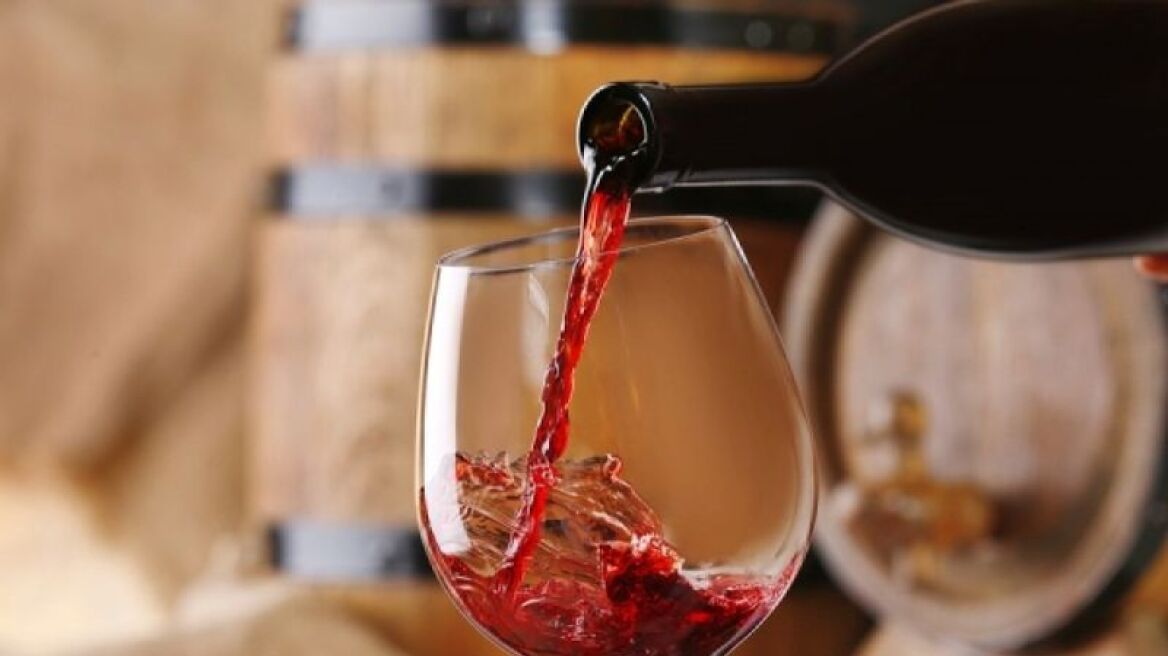 «Το 65% του οίνου διακινείται παράνομα», καταγγέλλουν οι οινοποιοί