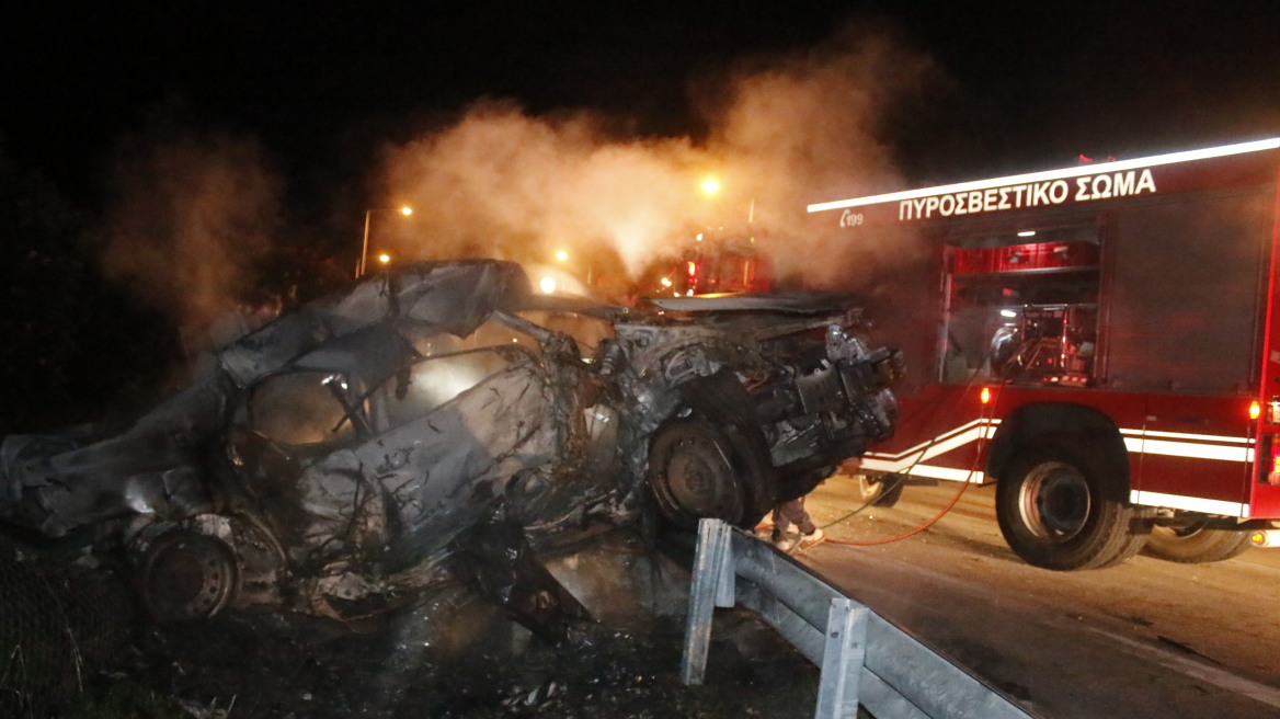 Τραγωδία στην Εθνική Ναυπλίου-Μυκηνών: Οδηγός κάηκε ζωντανός μέσα στο όχημά του