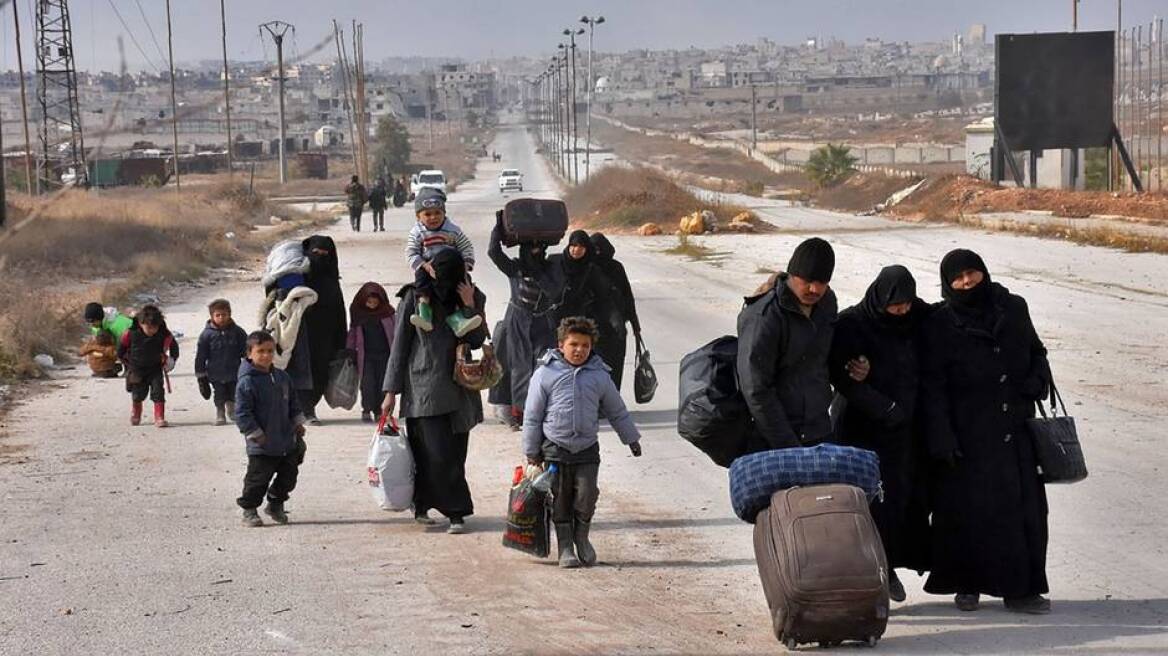 Πάνω από 400.000 άνθρωποι έχουν εγκαταλείψει το Χαλέπι