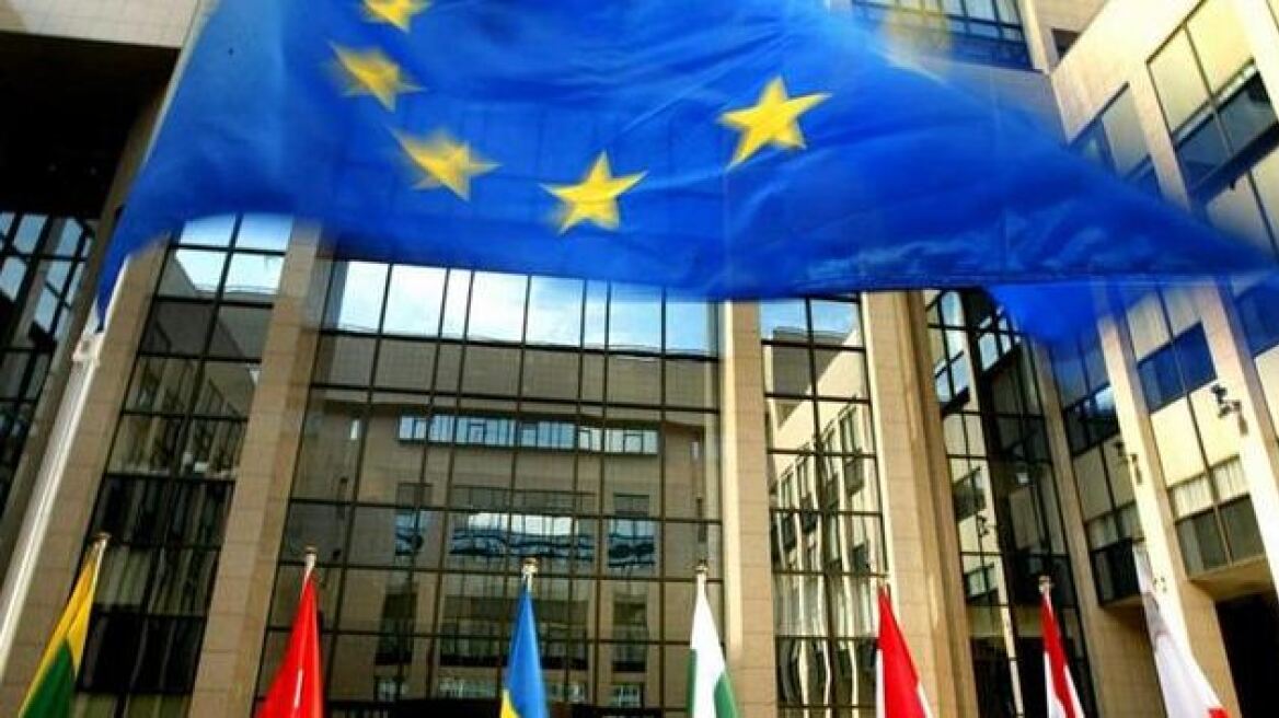 Ευρωβουλευτές των Πρασίνων: «Οι δανειστές παραβιάζουν ευρωπαϊκό εργατικό δίκαιο»