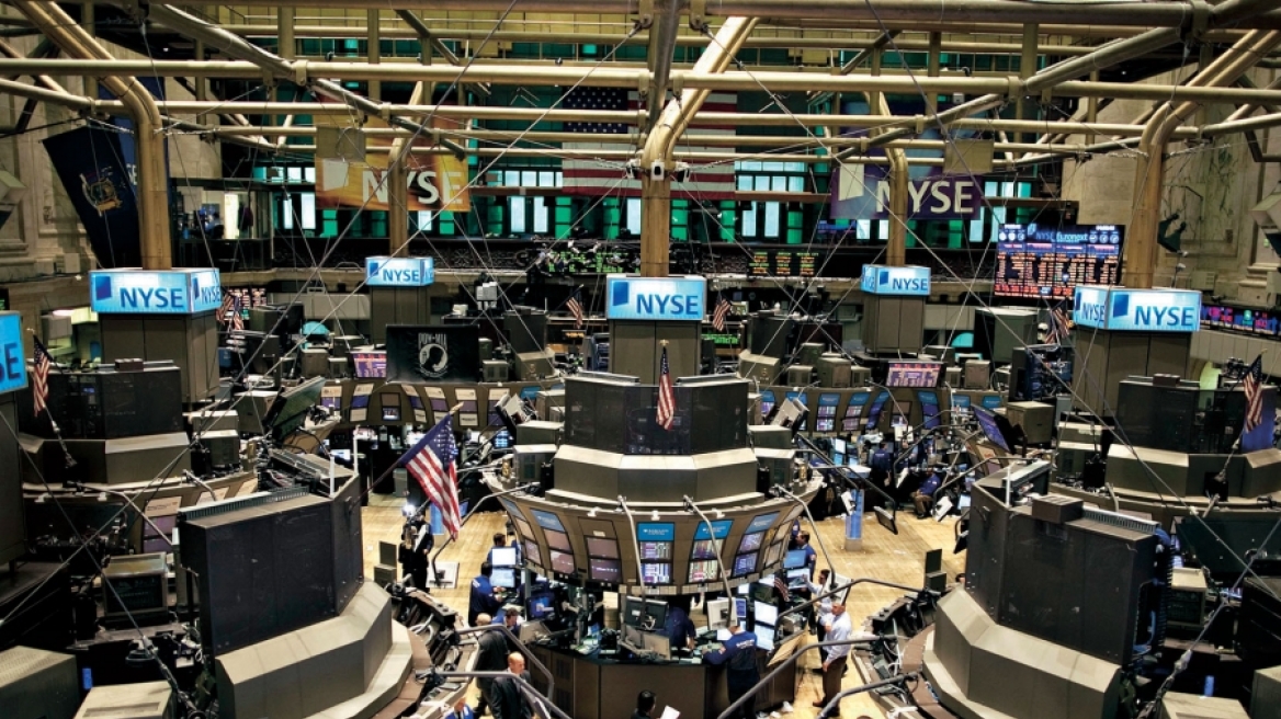 Wall Street: Έσπασαν το κερδοφόρο σερί τριών εβδομάδων οι S&P και Nasdaq