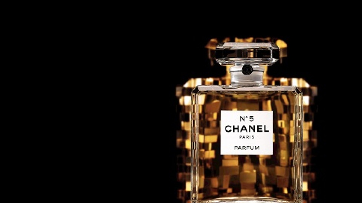 Γιατί κινδυνεύει να μην ξαναβγεί το διάσημο άρωμα Chanel No5