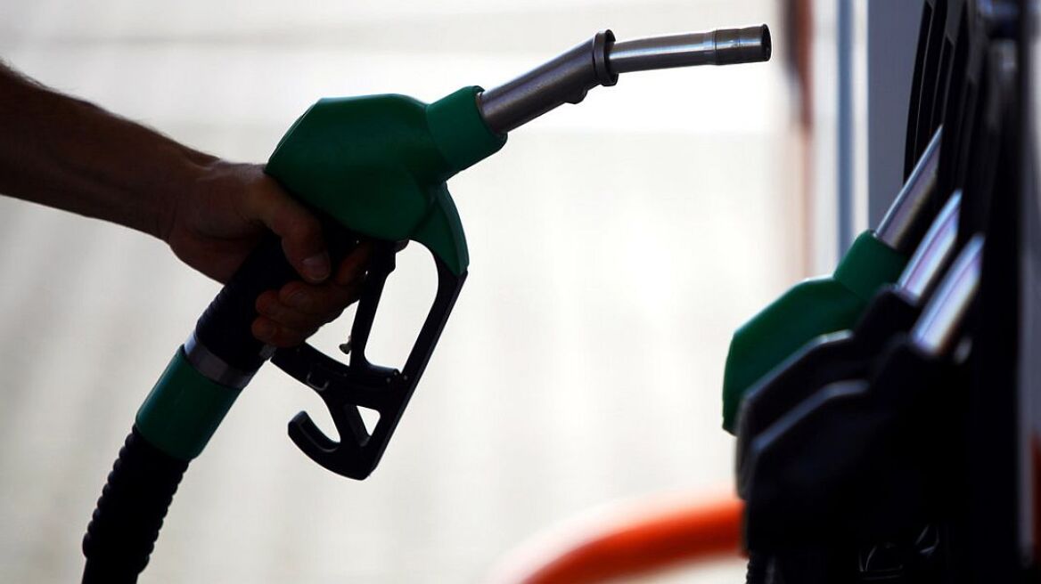 ΣΟΚ: Που θα φτάσουν οι τιμές των καυσίμων;