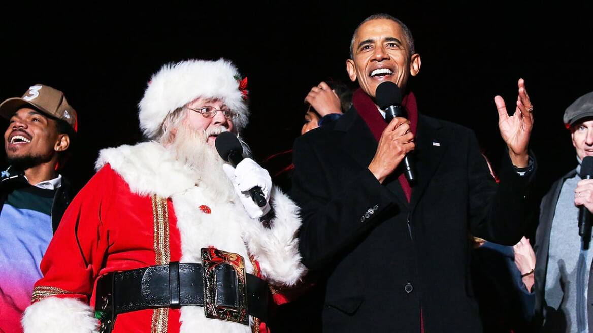 Βίντεο: Ο Ομπάμα τραγουδάει τα χριστουγεννιάτικα κάλαντα