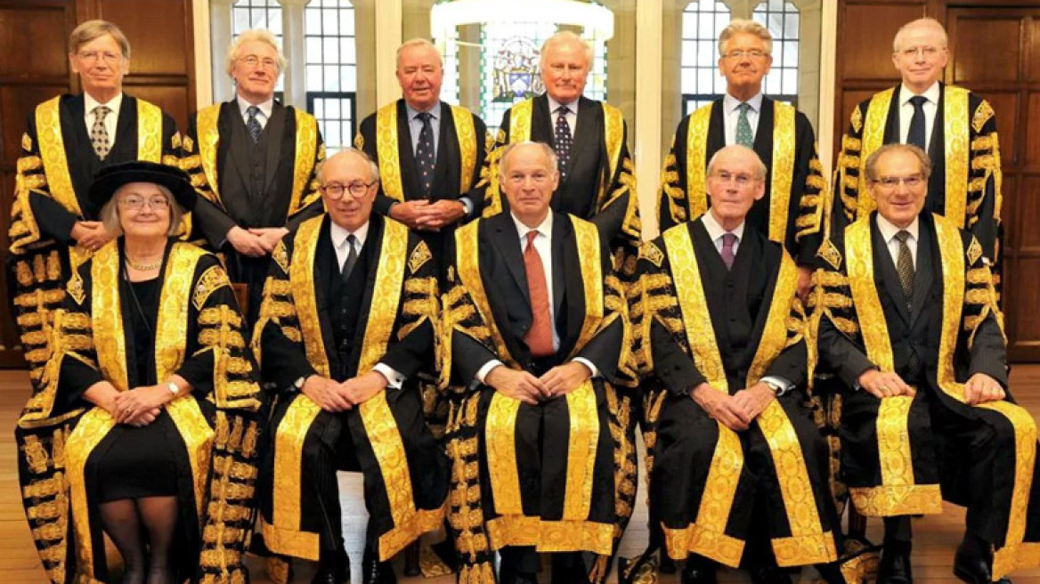 Διχάζεται η Βρετανία μετά το Brexit: Ποιοι απειλούν τους 11 δικαστές;