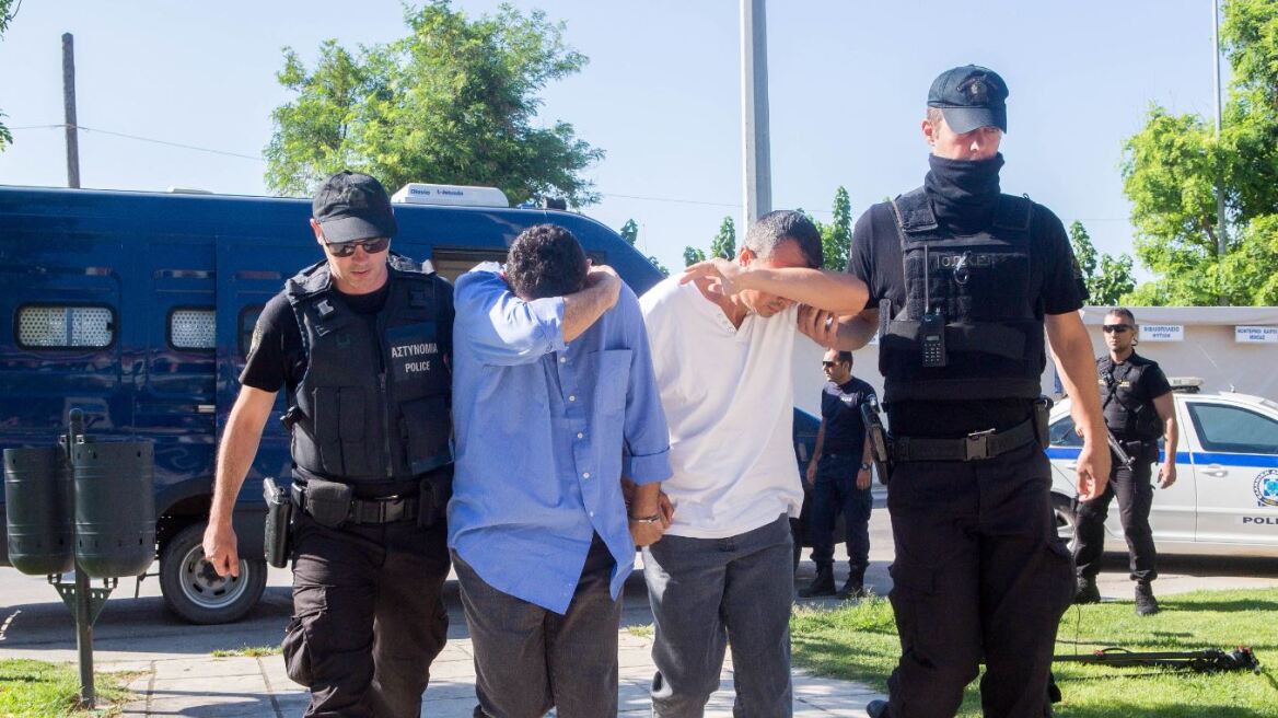 Δεν εκδίδονται οι τελευταίοι δύο Τούρκοι αξιωματικοί - «Η Ελλάδα δεν είναι βιλαέτι» είπε ο εισαγγελέας
