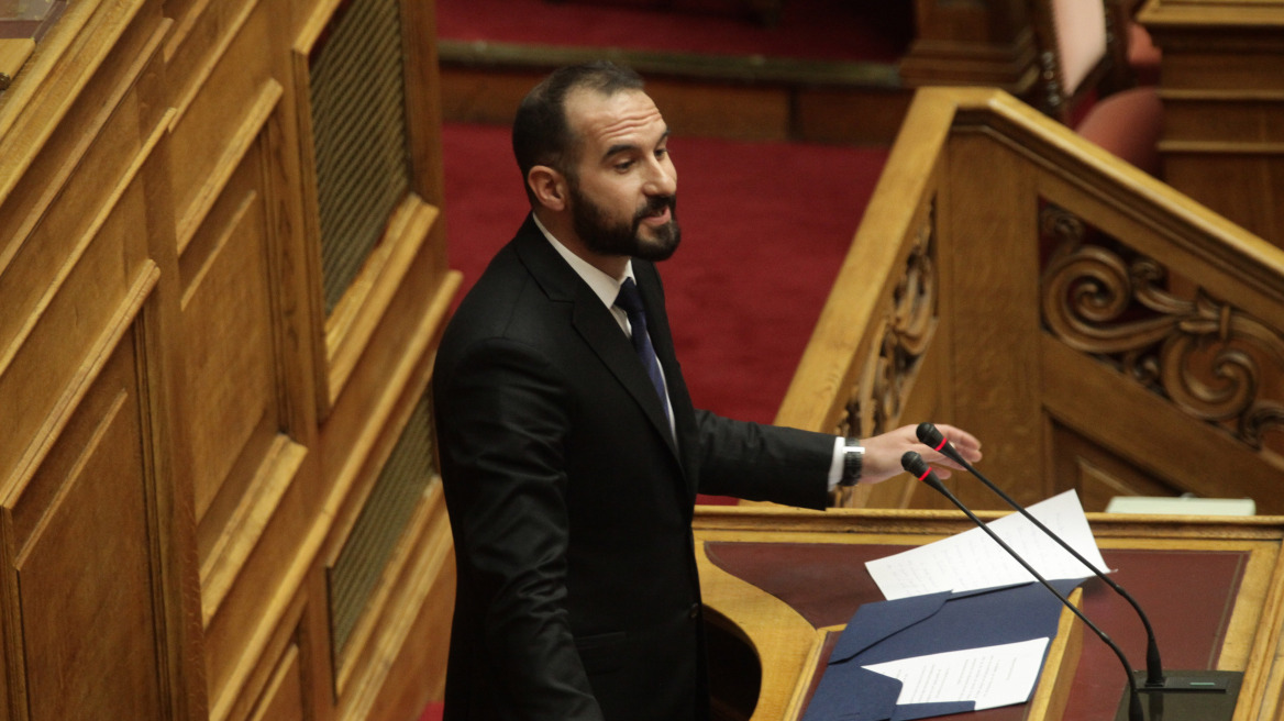 Τζανακόπουλος: Η κυβέρνηση υπερασπίζεται το συμφέρον του κόσμου της εργασίας