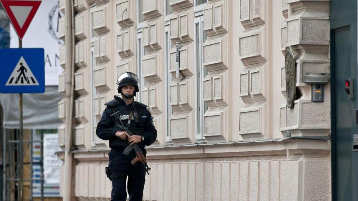 Γαλλία: Θα ζητήσει νέα παράταση της κατάστασης έκτακτης ανάγκης υπό τον φόβο τρομοκρατικού χτυπήματος