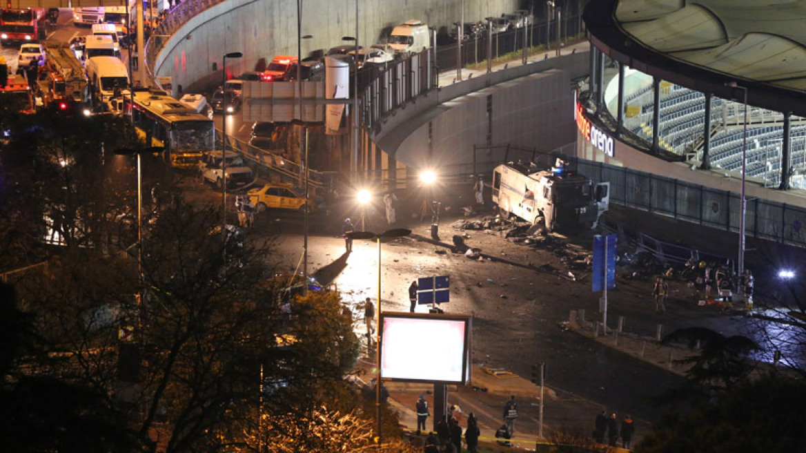 29 νεκροί στην Πόλη - Και παγιδευμένο όχημα και βομβιστής αυτοκτονίας σε 45 δευτερόλεπτα