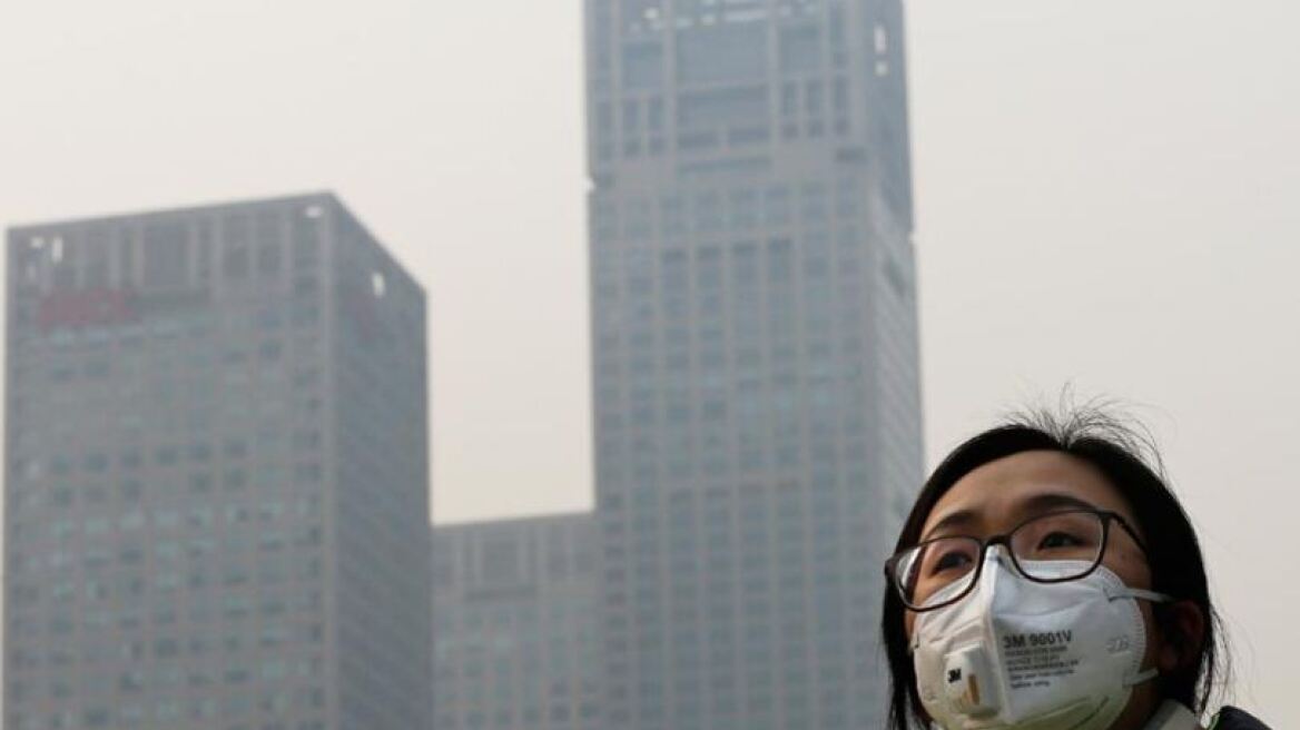 «Κόκκινος συναγερμός» στο Πεκίνο λόγω της ατμοσφαιρικής ρύπανσης