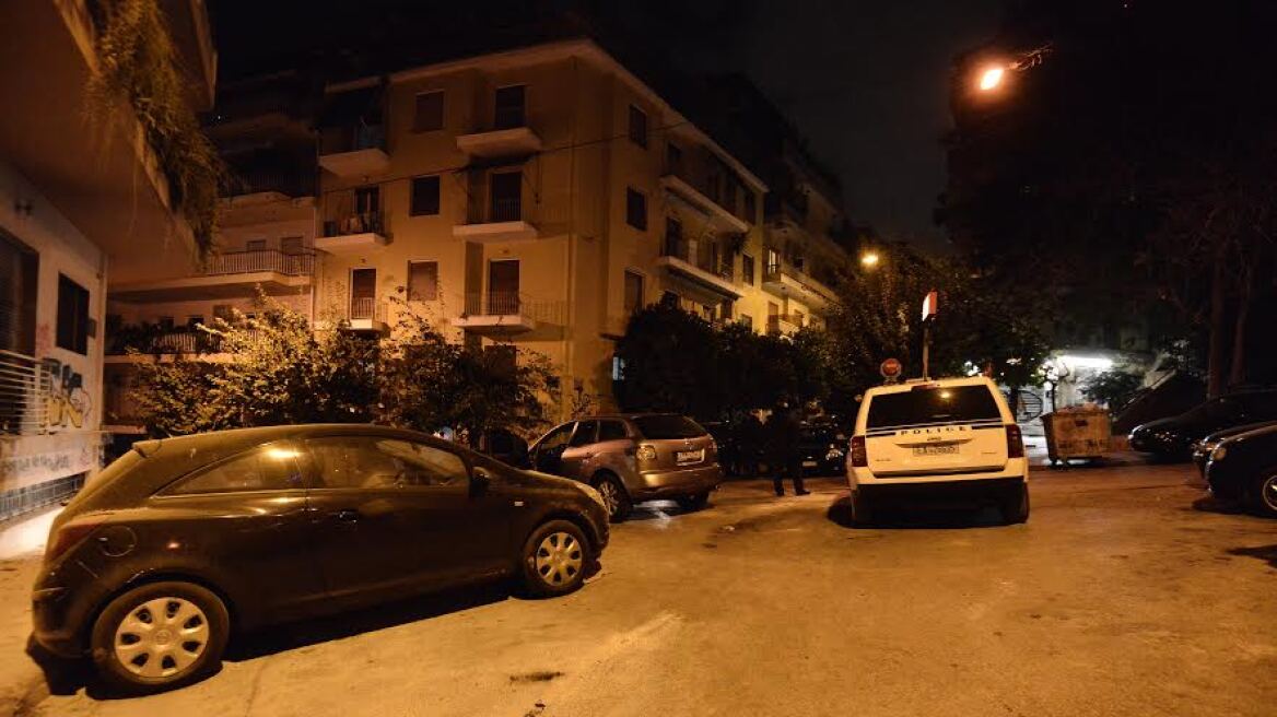 Τρεις επιθέσεις κουκουλοφόρων σε λίγες ώρες στην Αθήνα