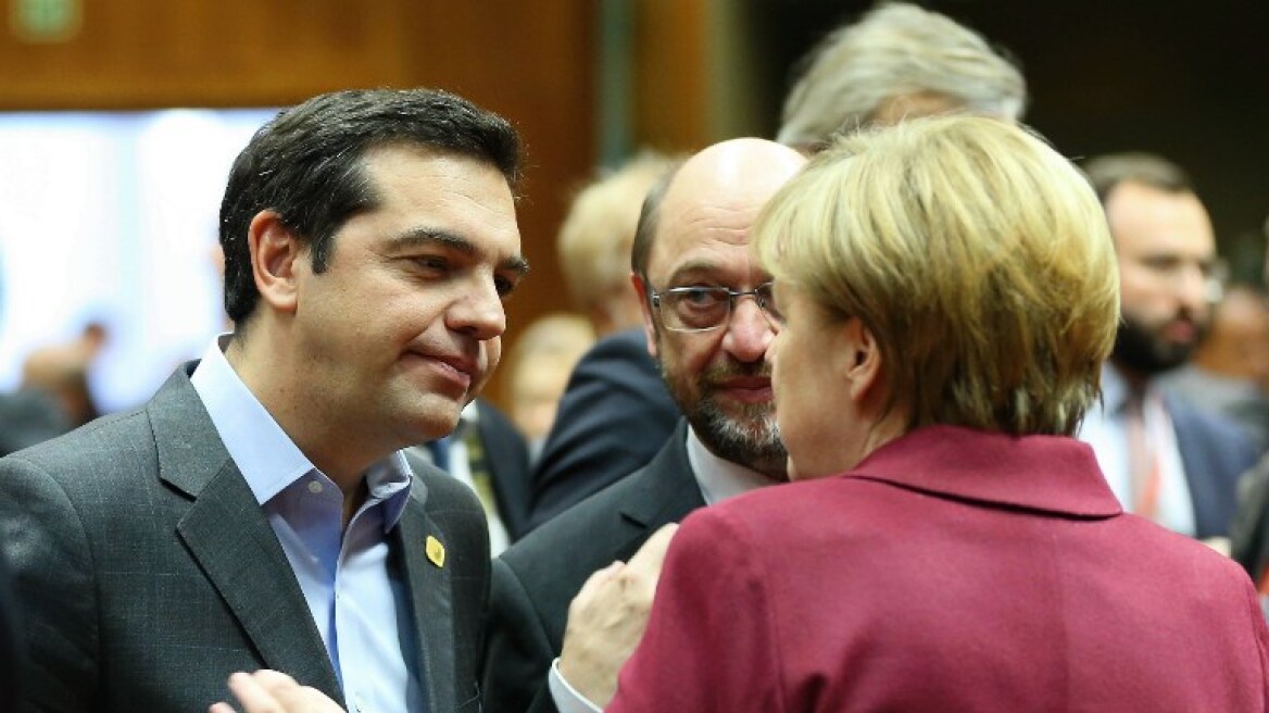 WSJ: Η Ελλάδα το τραβάει με τα μέτρα Τσίπρα - Στο τραπέζι οι πρόωρες εκλογές