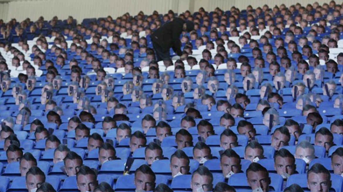 Διαμαρτυρία των οπαδών της Λέστερ με 30.000 μάσκες Βάρντι!