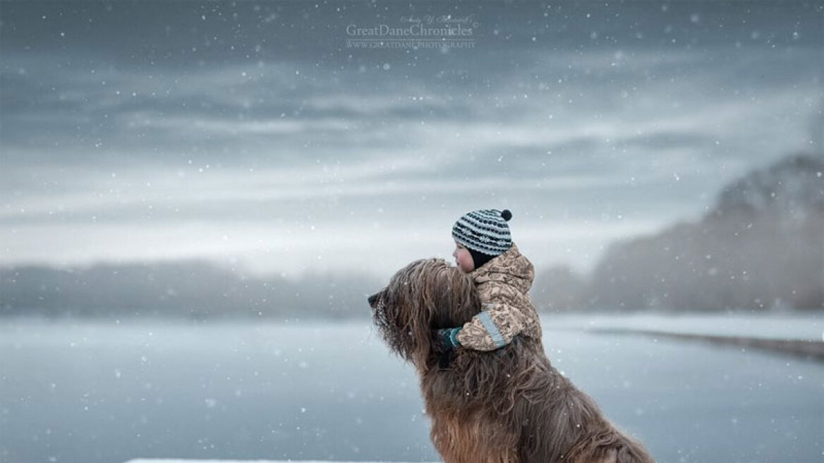 Η δυνατή φιλία μεταξύ παιδιών και σκυλιών μέσα από 10 όμορφες φωτογραφίες