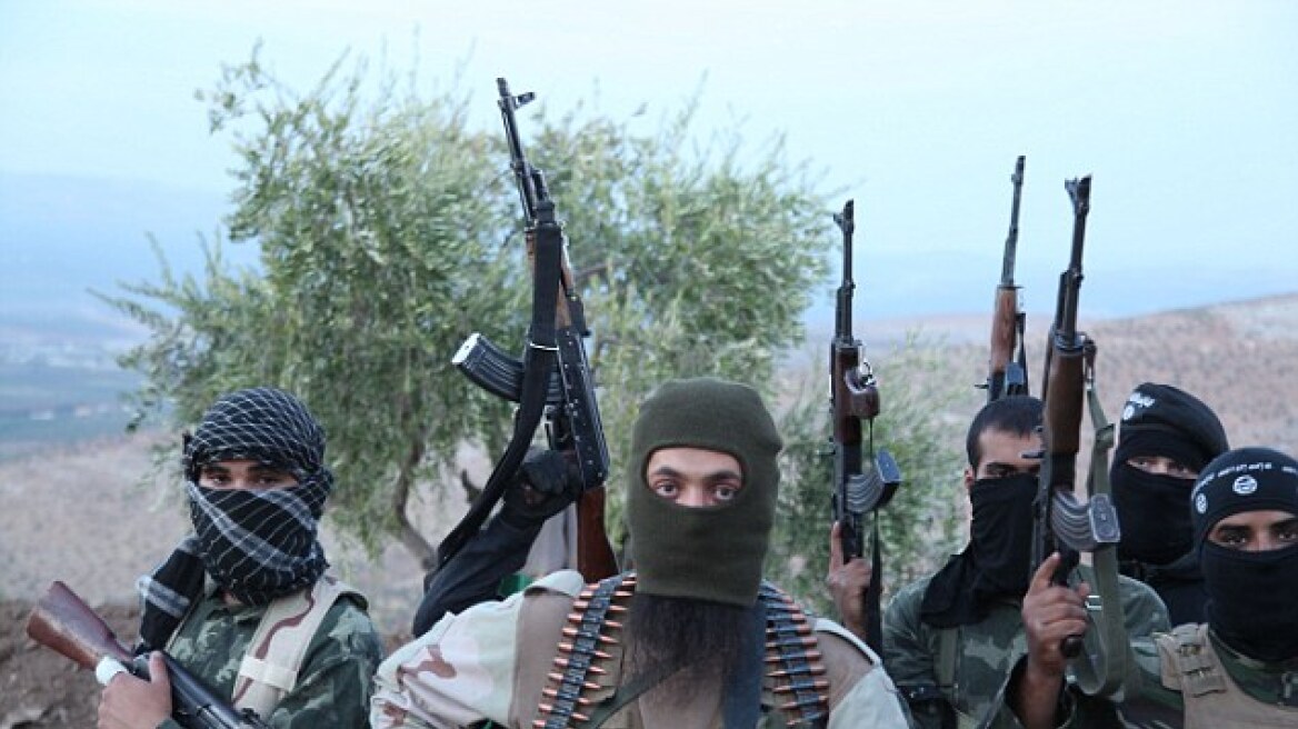 Το Ισλαμικό Κράτος «έκοψε» τη μισθοδοσία στους μαχητές της Μοσούλης