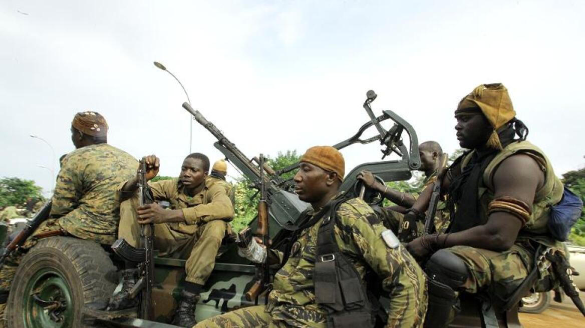 Ακτή Ελεφαντοστού: Πυροβολισμοί από στασιαστές στρατιώτες κοντά σε στρατιωτική βάση