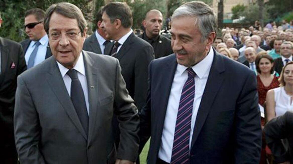 Στη Γενεύη Αναστασιάδης και Ακιντζί για τις κρίσιμες συνομιλίες για το Κυπριακό