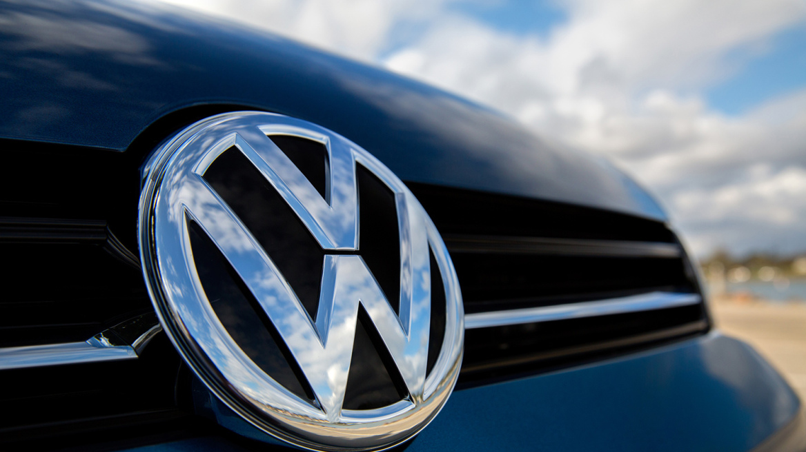 Ένοχη για τρία αδικήματα σχετικά με το dieselgate δήλωσε η Volkswagen