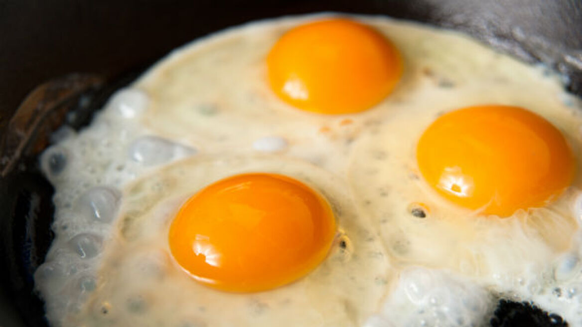 Tα αυγά για πρωινό ακονίζουν τον εγκέφαλο