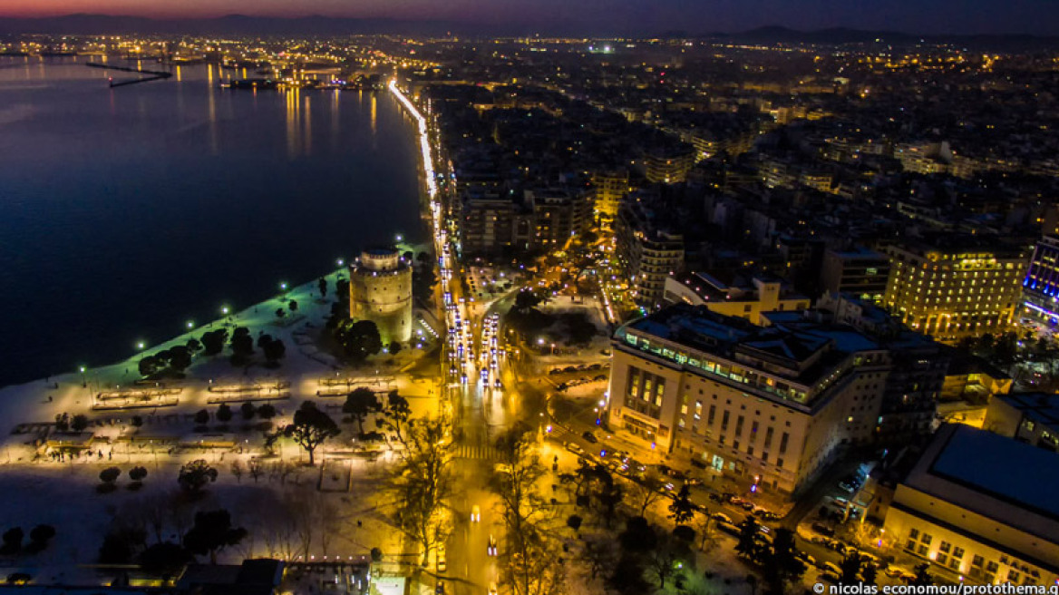 Όταν κοιτάς από ψηλά... Θεσσαλονίκη ζωγραφιά: Δείτε εκπληκτικές εικόνες με «drone»