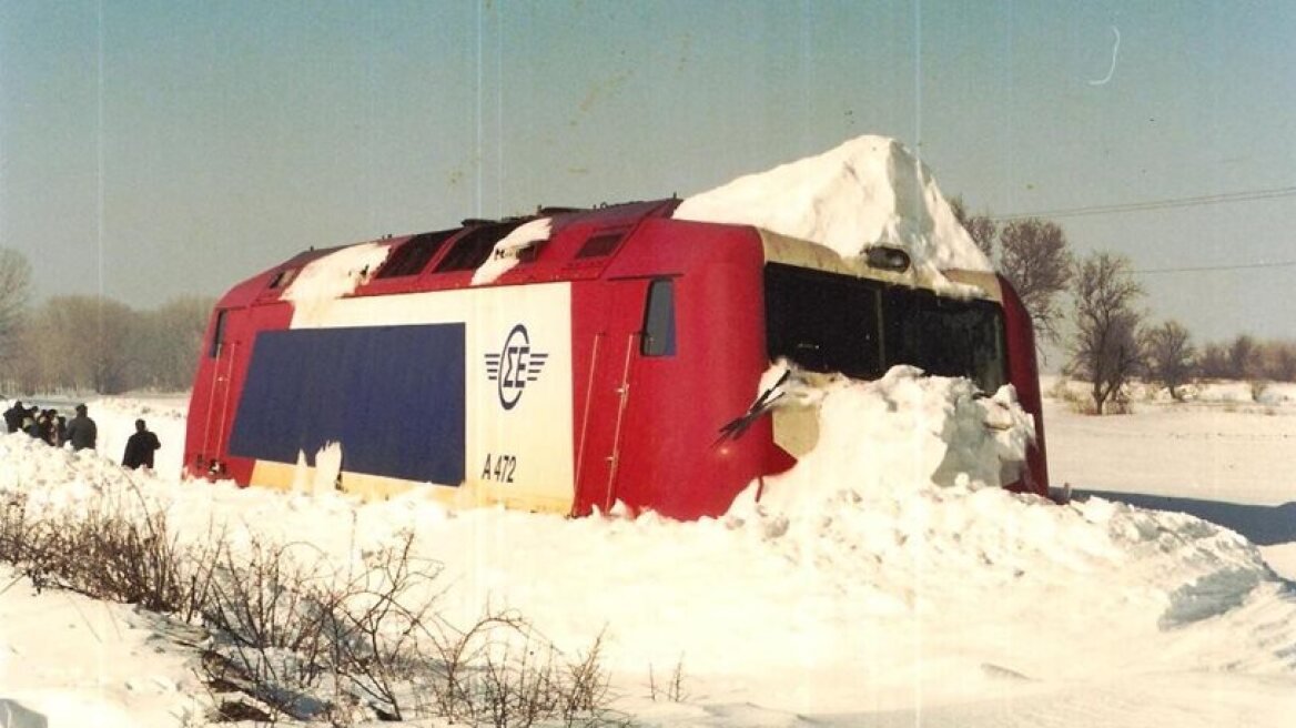 Πώς «χάθηκαν» τα τρένα στο χιόνι
