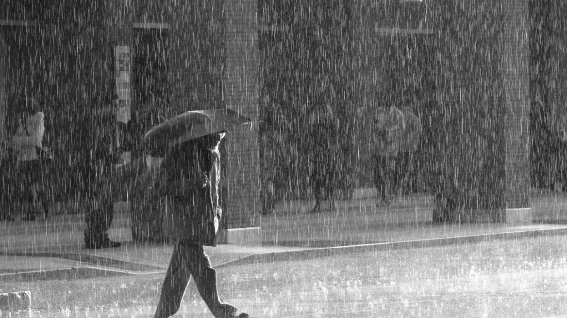 Η Αριάδνη έφυγε, ο Βίκτωρ έρχεται: Νέα επιδείνωση του καιρού με βροχές και καταιγίδες