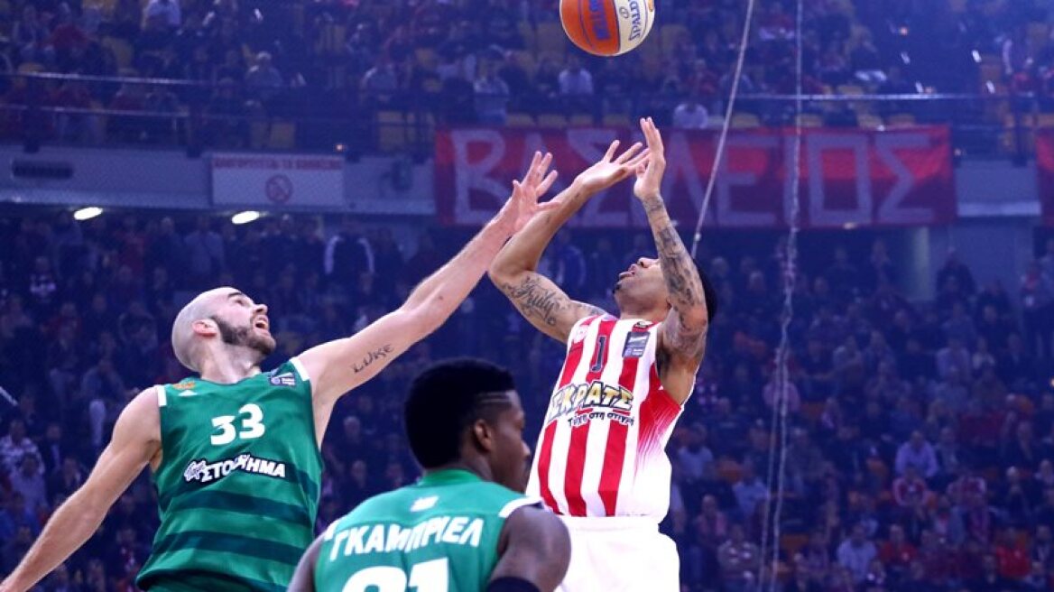 Panathinaikos defeat Olympiakos (77-67) in basketball cup derby