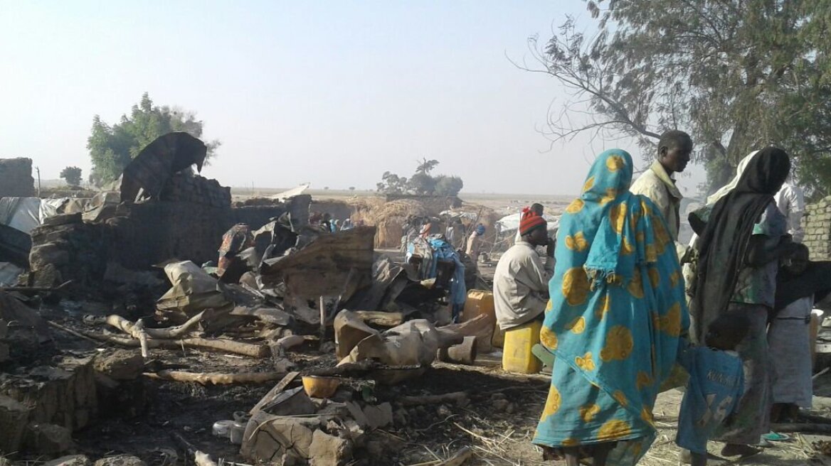Τραγωδία στη Νιγηρία: Τουλάχιστον 100 νεκροί από λάθος βομβαρδισμό