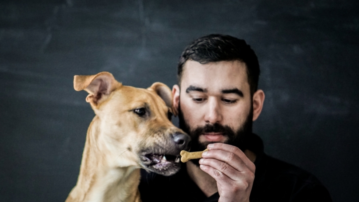 Γιώργος Παπαλεοντίου (ΚΥΟΝ): O σεφ των σκύλων