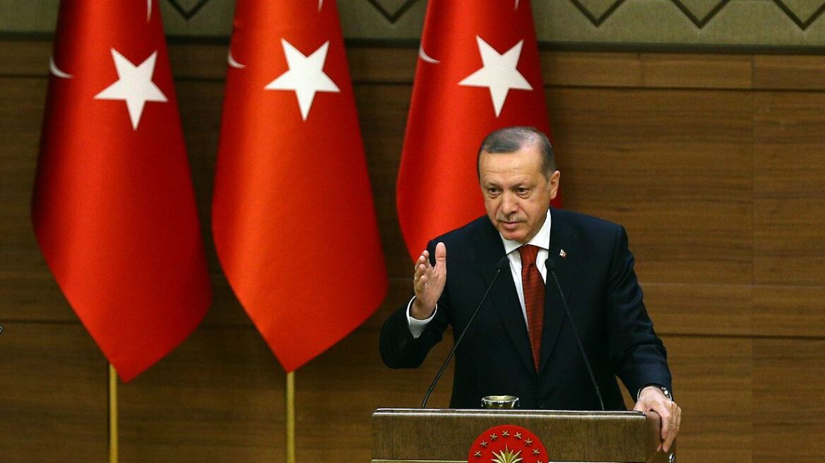 Human Rights Watch: Τεράστια απειλή για τη Δημοκρατία ο «Σουλτάνος» Ερντογάν