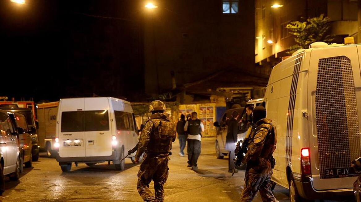 Μεγάλη επιχείρηση της αντιτρομοκρατικής στην Κωνσταντινούπολη - Πέντε συλλήψεις