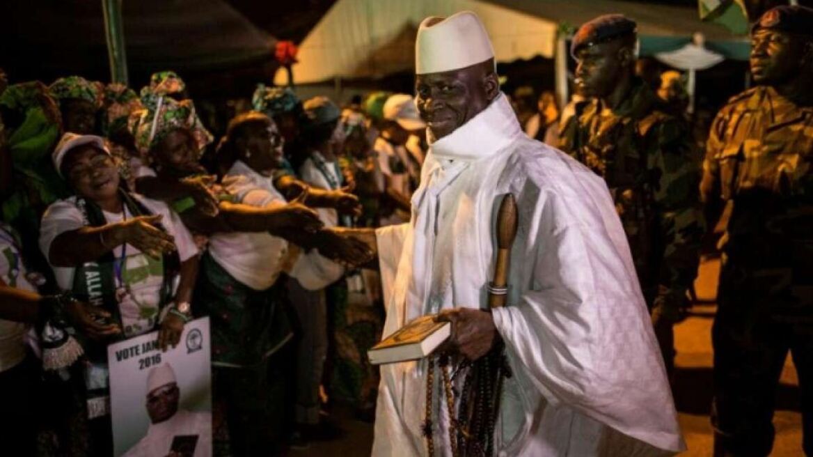 Η Σενεγάλη απειλεί με εισβολή στην Γκάμπια αν δεν «πέσει» ο πρόεδρος Τζάμε