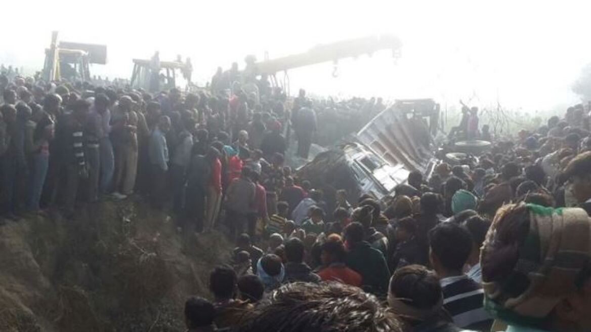 Τραγωδία στην Ινδία: 25 παιδιά νεκρά από σύγκρουση σχολικού λεωφορείου με φορτηγό