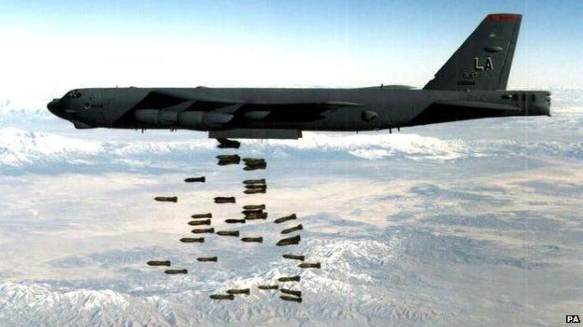 Αμερικανικά Β-52 σκότωσαν 100 μέλη της αλ Κάιντα σε βομβαρδισμούς στη Συρία