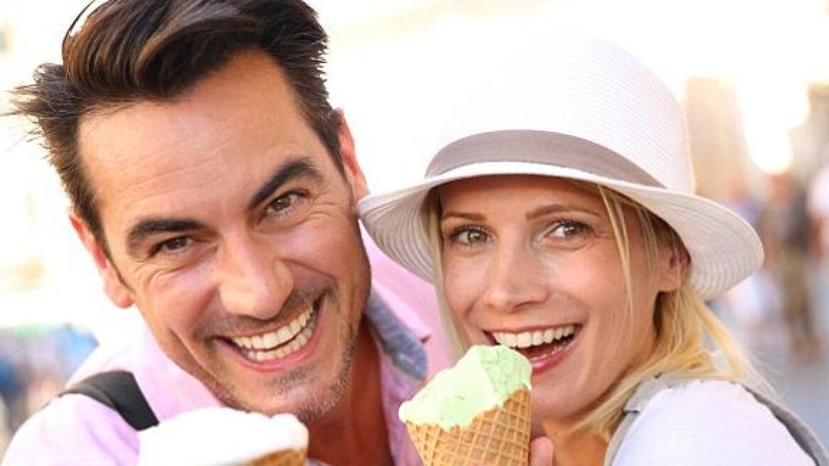 Έρευνα: Γλείψε το «ειδικό» παγωτό για να σώσεις την καρδιά σου! 