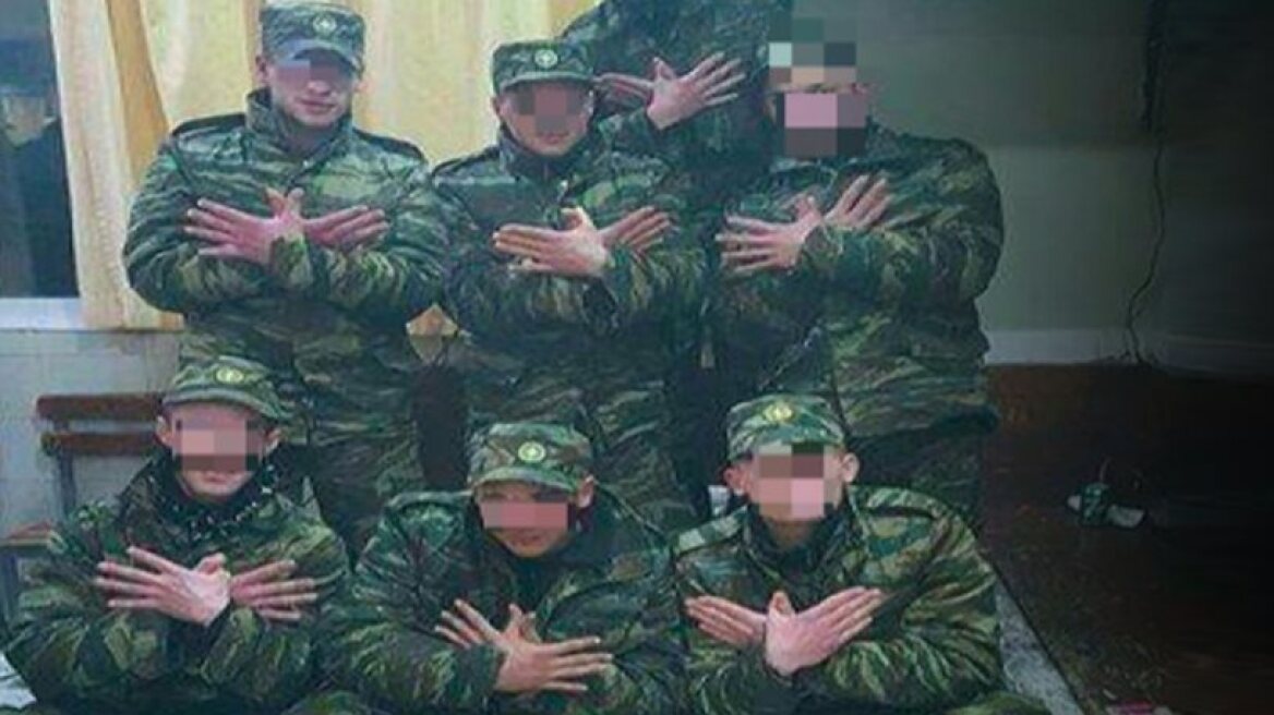 7 recruits of Albanian origin in Greek army under investigation over hand gesture