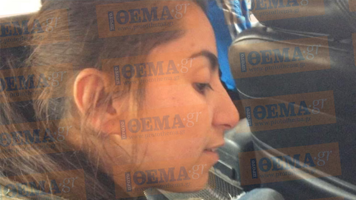 Αφέθηκε ελεύθερη: Αυτή είναι η μητέρα που εγκατέλειψε τα παιδιά της σε δρόμο της Πάτρας 