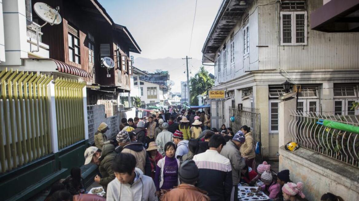 Μιανμάρ: Γονείς δηλητηρίασαν και μαχαίρωσαν τα παιδιά τους επειδή είχαν φυματίωση!