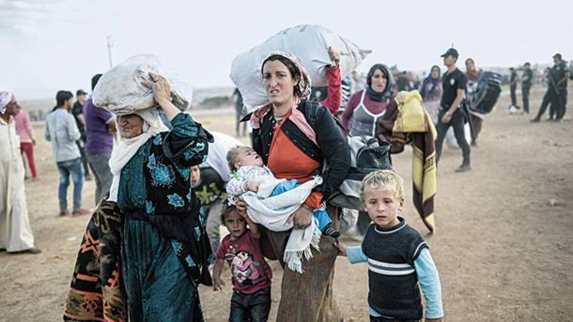 Τριανταπέντε πρόσφυγες πέρασαν στο Καστελόριζο 