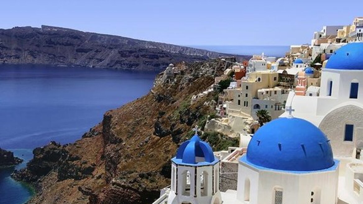 Thomas Cook doubles “fam trips” in 2017, with Santorini on list