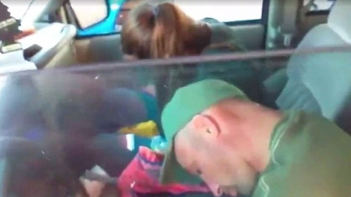 Ζευγάρι λιποθύμησε από ναρκωτικά στο αυτοκίνητο - Τα δύο μωρά τους ήταν στο πίσω κάθισμα!