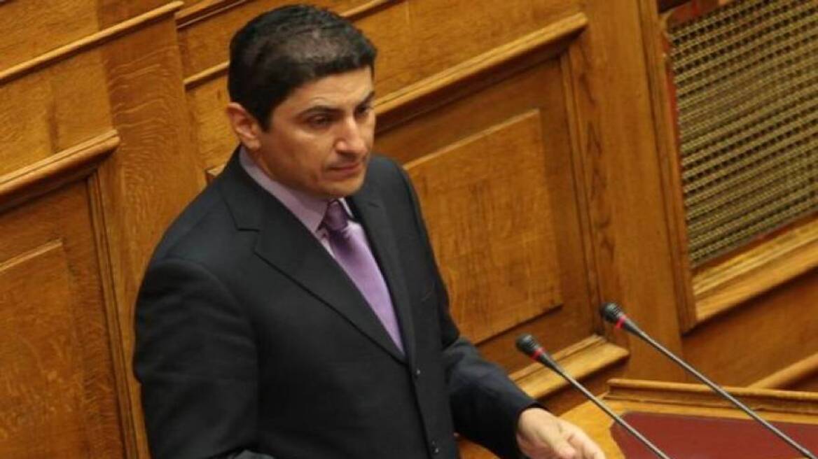Αυγενάκης: Με ψέματα συνεχίζει να παραπλανεί ο ΣΥΡΙΖΑ τον αγροτικό κόσμο
