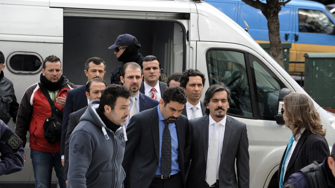 Ντοκουμέντο: Για λόγους εθνικής ασφάλειας οι 8 Τούρκοι θα παραμείνουν κρατούμενοι για τρεις μήνες